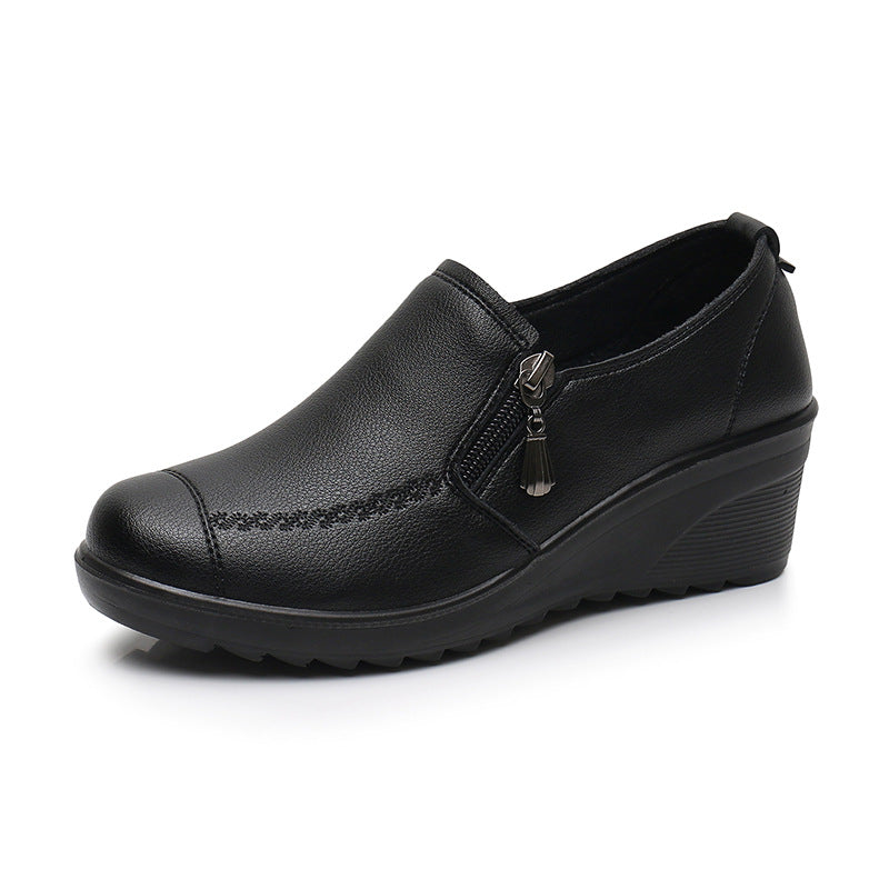 Chaussures à talons compensés en cuir pour femmes