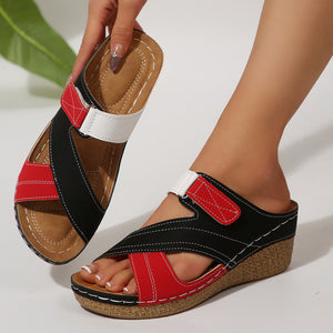 Chaussures légères à talon compensé avec bande Velcro, multicolores