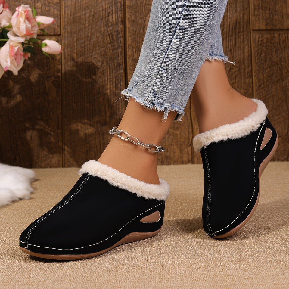 Chaussons en peluche tendance à semelle compensée pour femme