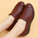 Chaussures à talons compensés en cuir pour femmes