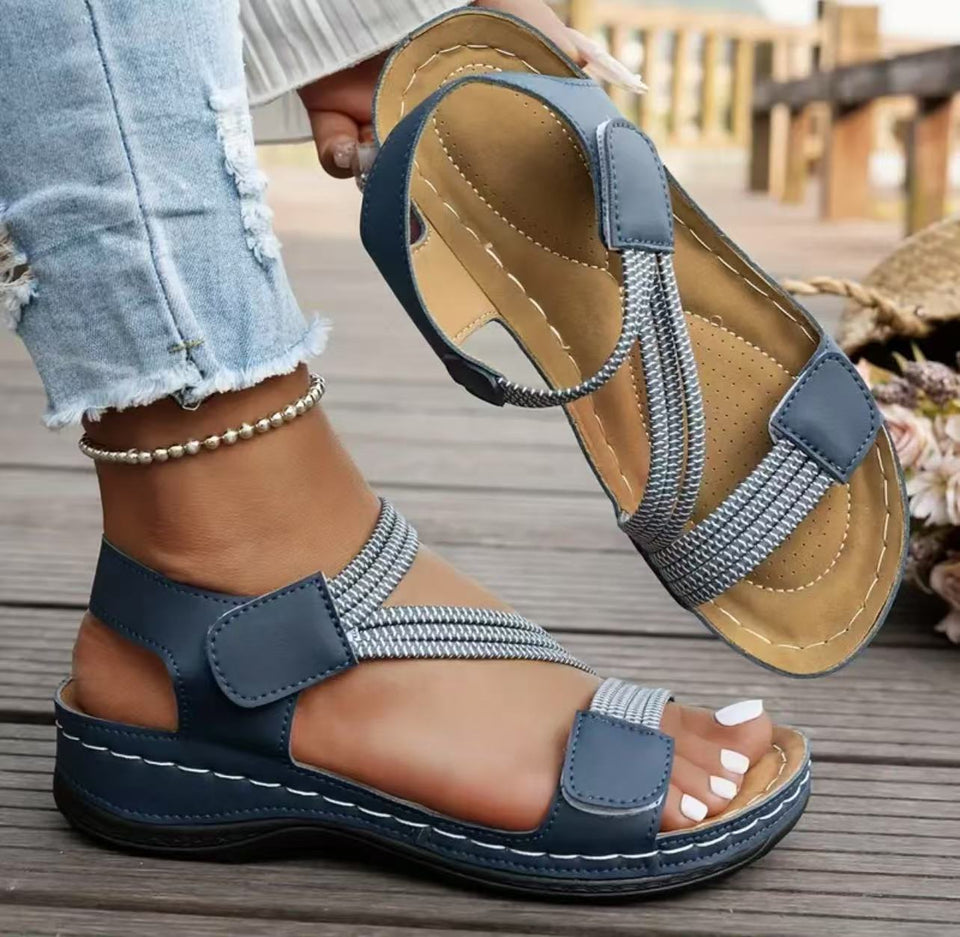 Sandales de sport légères pour femmes : confortables et élastiques avec velcro