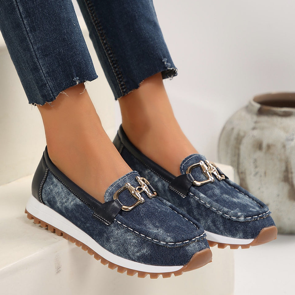 Chaussures décontractées à semelle épaisse et boucle métallique