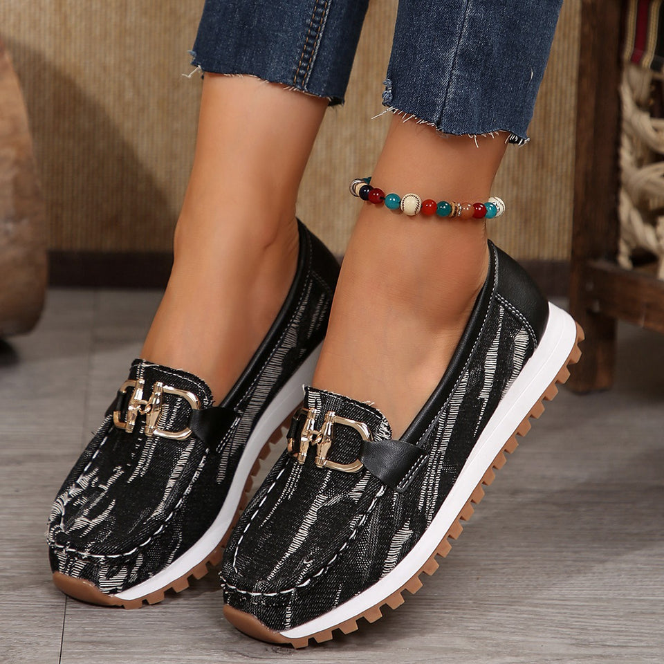 Chaussures décontractées à semelle épaisse et boucle métallique