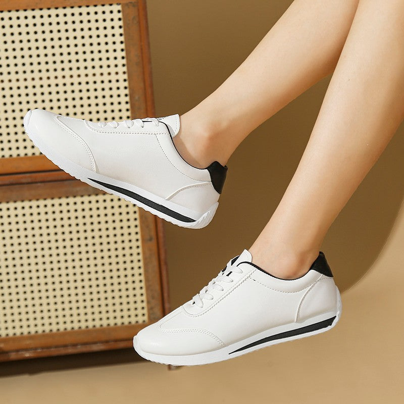 Chaussures blanches tendance, sportives et décontractées pour femmes