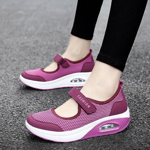 Chaussures Velcro confortables et antidérapantes pour femmes