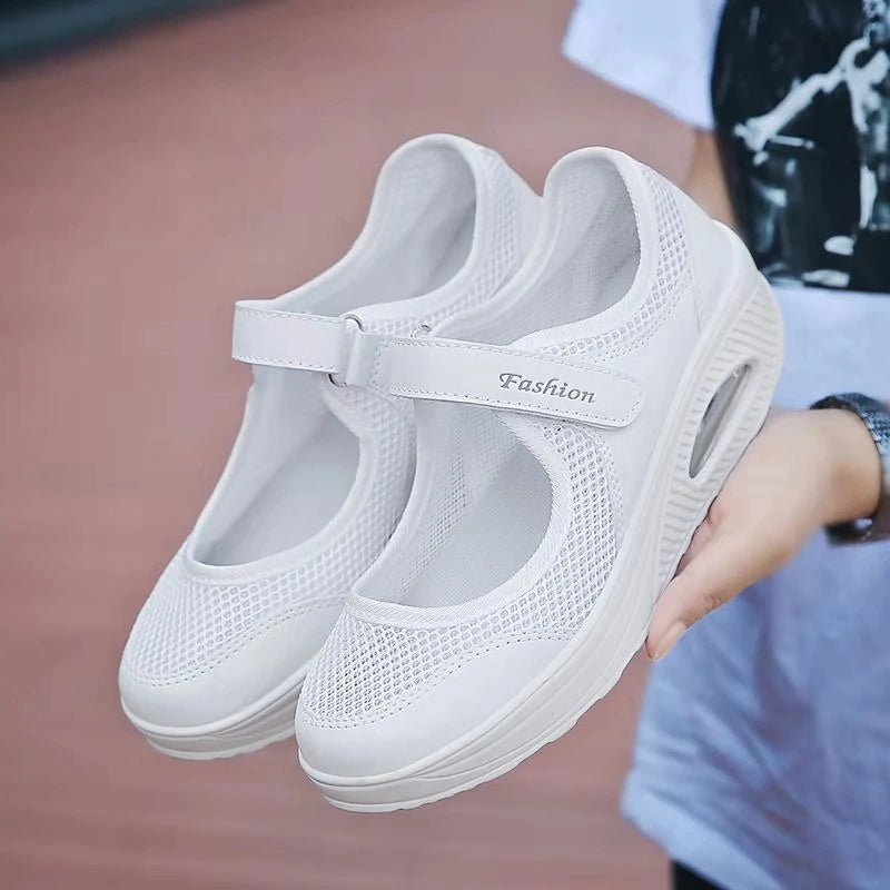 Chaussures Velcro confortables et antidérapantes pour femmes