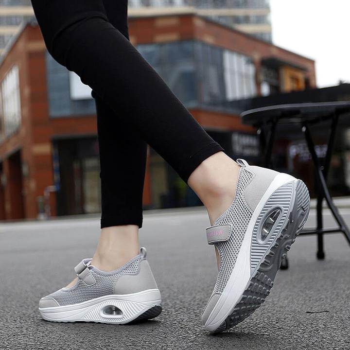 Chaussures Velcro confortables et antidérapantes pour femmes